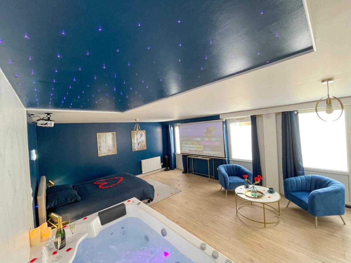 Spa Sous Les Etoiles - Cinema - Netflix - Parking - Gare Амьен Экстерьер фото